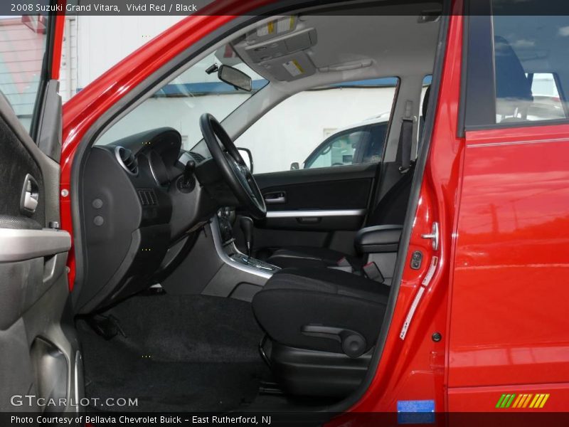 Vivid Red / Black 2008 Suzuki Grand Vitara
