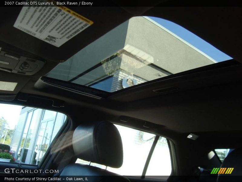 Black Raven / Ebony 2007 Cadillac DTS Luxury II