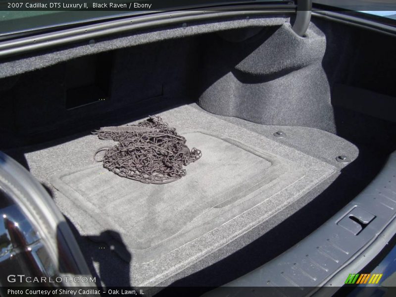 Black Raven / Ebony 2007 Cadillac DTS Luxury II