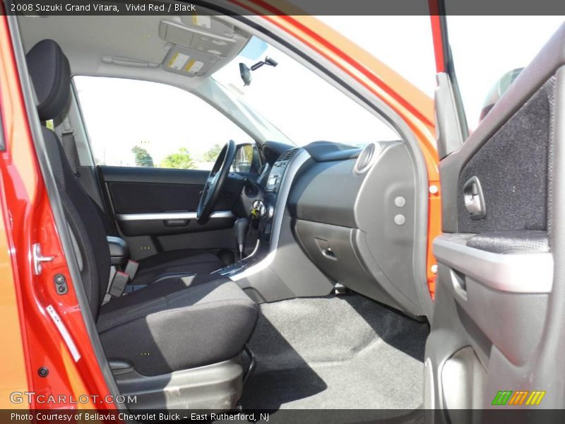Vivid Red / Black 2008 Suzuki Grand Vitara