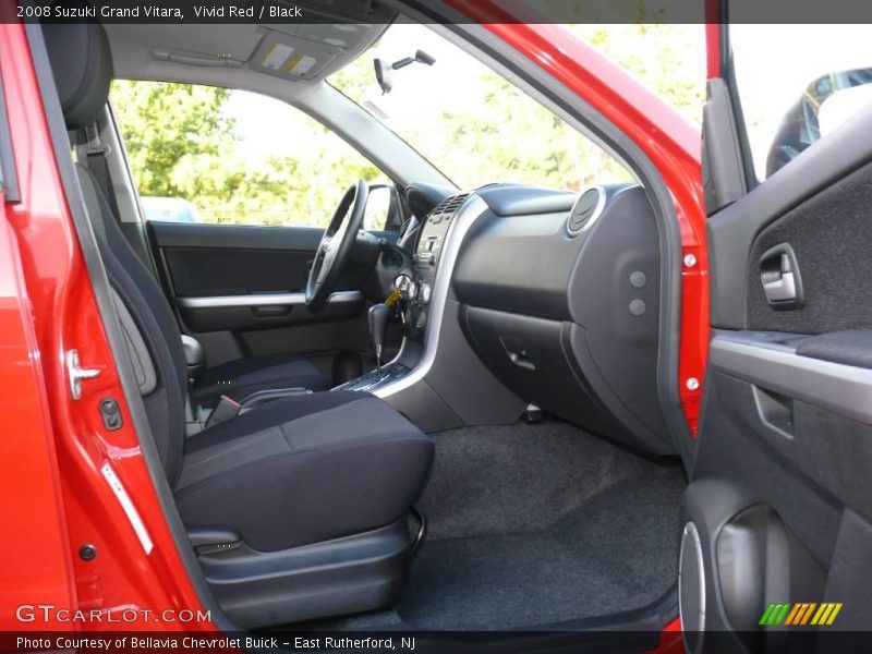 Vivid Red / Black 2008 Suzuki Grand Vitara