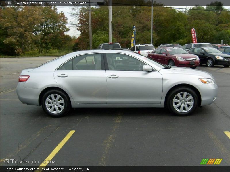 Titanium Metallic / Ash 2007 Toyota Camry XLE