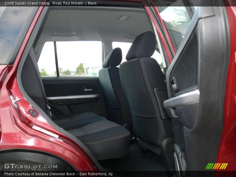 Moab Red Metallic / Black 2008 Suzuki Grand Vitara