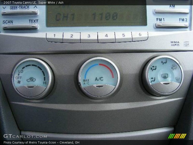 Super White / Ash 2007 Toyota Camry LE