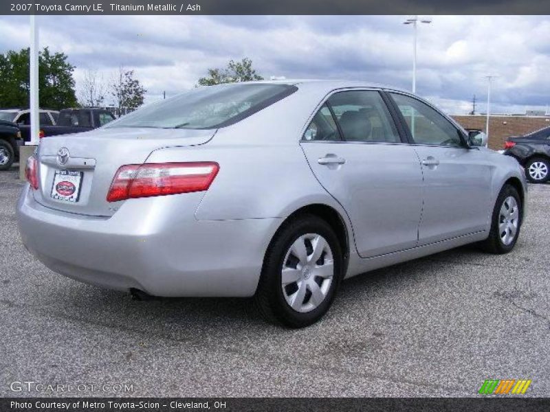 Titanium Metallic / Ash 2007 Toyota Camry LE