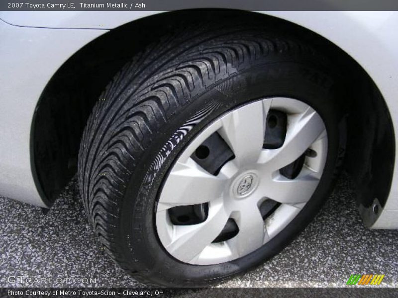 Titanium Metallic / Ash 2007 Toyota Camry LE