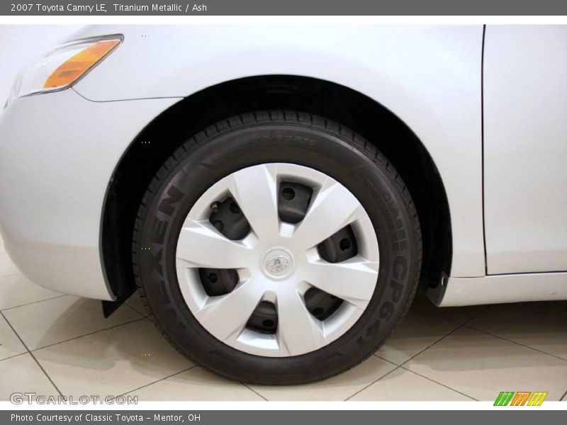 Titanium Metallic / Ash 2007 Toyota Camry LE