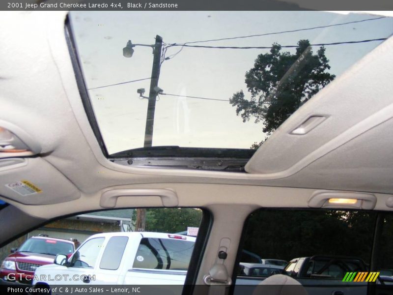 Black / Sandstone 2001 Jeep Grand Cherokee Laredo 4x4