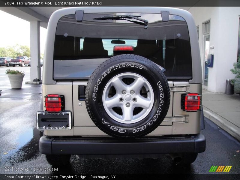 Light Khaki Metallic / Khaki 2004 Jeep Wrangler X 4x4