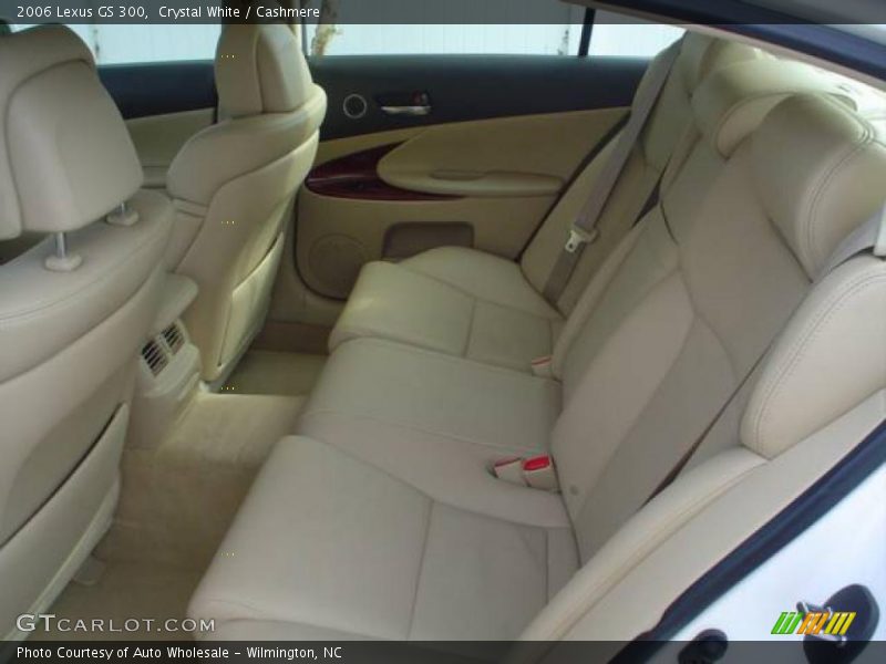 Crystal White / Cashmere 2006 Lexus GS 300