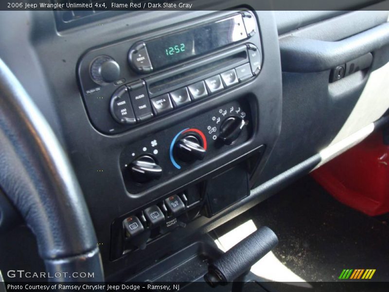 Flame Red / Dark Slate Gray 2006 Jeep Wrangler Unlimited 4x4