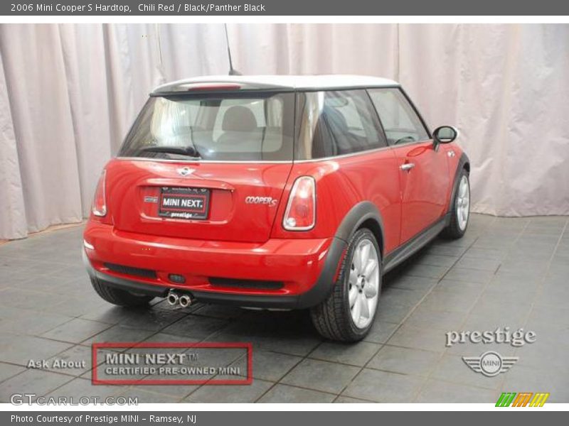 Chili Red / Black/Panther Black 2006 Mini Cooper S Hardtop