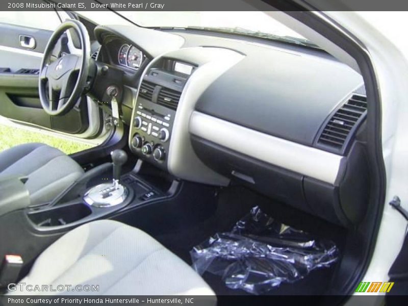 Dover White Pearl / Gray 2008 Mitsubishi Galant ES