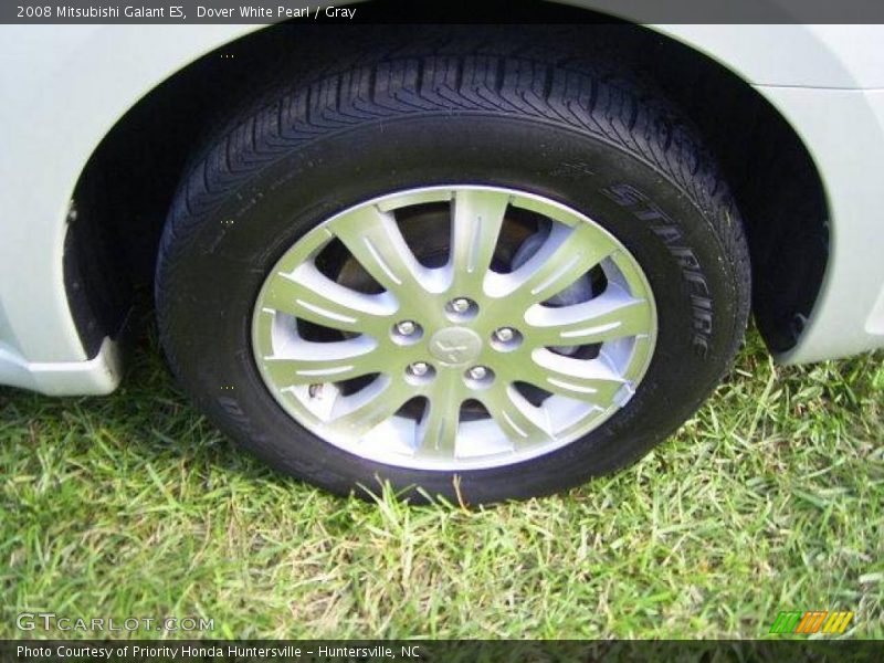 Dover White Pearl / Gray 2008 Mitsubishi Galant ES