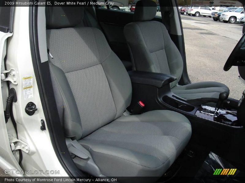 Dover White Pearl / Medium Gray 2009 Mitsubishi Galant ES