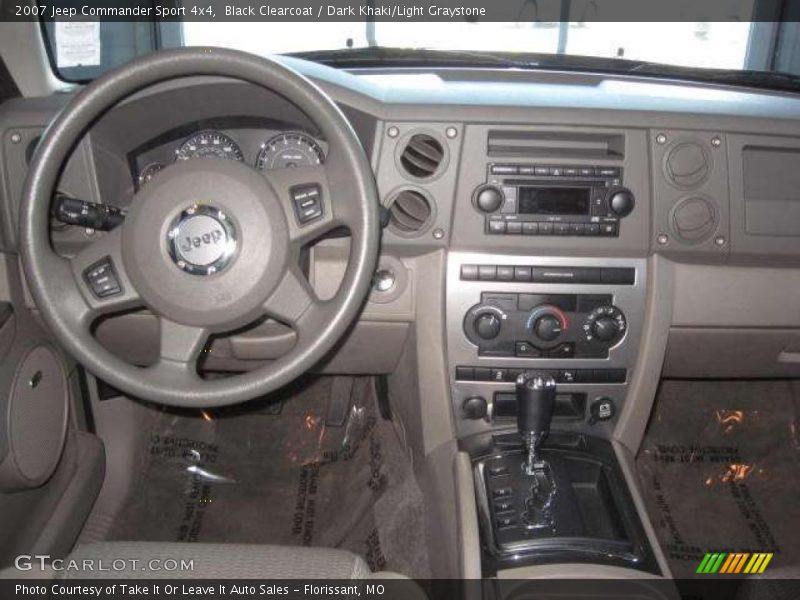 Black Clearcoat / Dark Khaki/Light Graystone 2007 Jeep Commander Sport 4x4