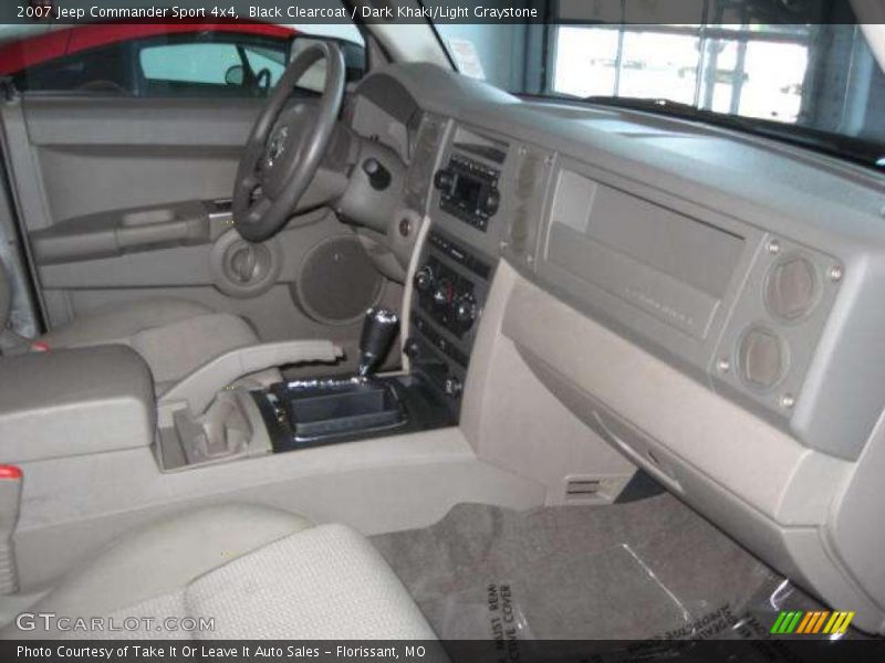 Black Clearcoat / Dark Khaki/Light Graystone 2007 Jeep Commander Sport 4x4