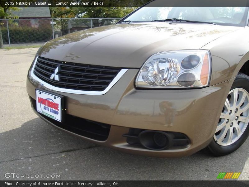 Canyon Beige Pearl / Beige 2009 Mitsubishi Galant ES