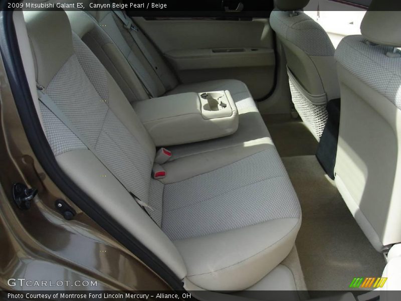 Canyon Beige Pearl / Beige 2009 Mitsubishi Galant ES