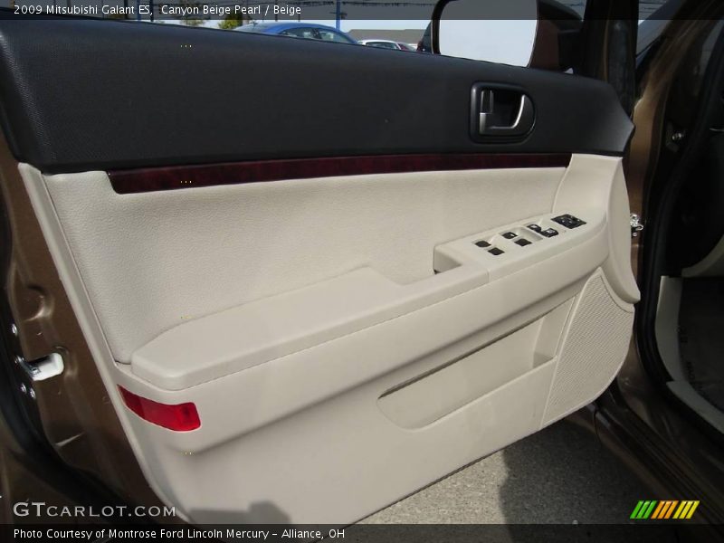 Canyon Beige Pearl / Beige 2009 Mitsubishi Galant ES