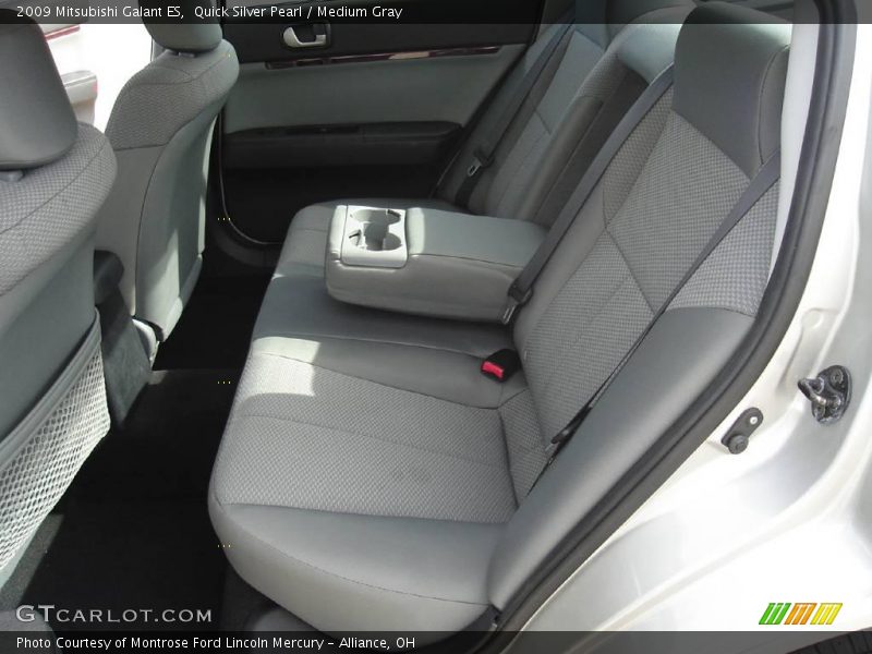 Quick Silver Pearl / Medium Gray 2009 Mitsubishi Galant ES