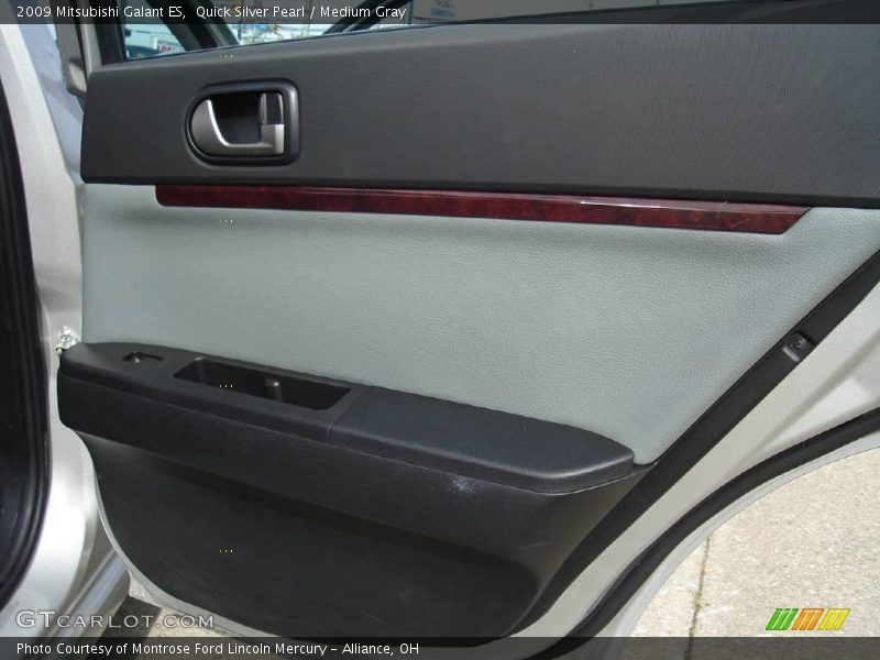 Quick Silver Pearl / Medium Gray 2009 Mitsubishi Galant ES