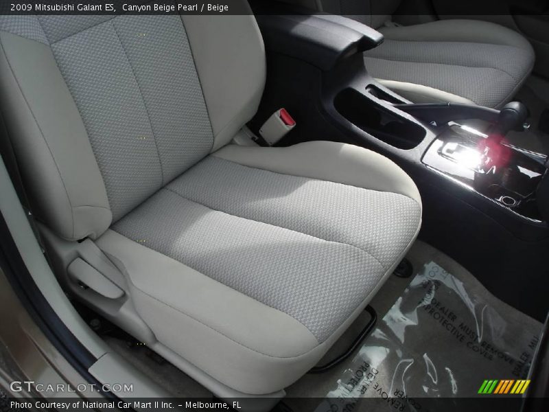 Canyon Beige Pearl / Beige 2009 Mitsubishi Galant ES