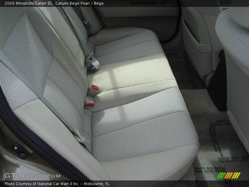 Canyon Beige Pearl / Beige 2009 Mitsubishi Galant ES