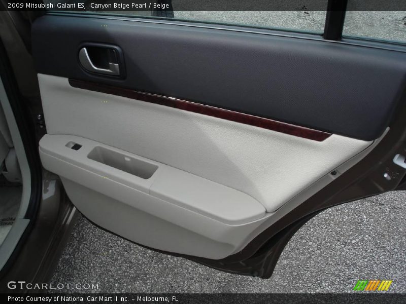 Canyon Beige Pearl / Beige 2009 Mitsubishi Galant ES