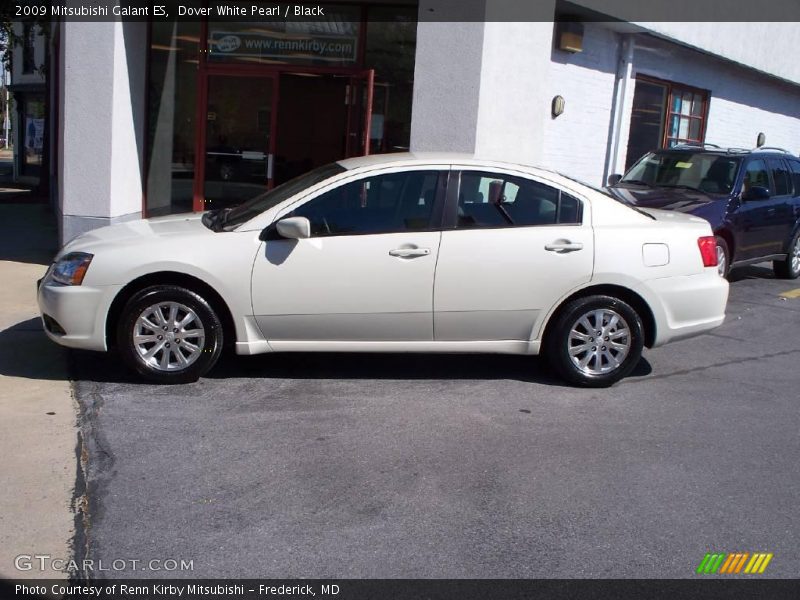 Dover White Pearl / Black 2009 Mitsubishi Galant ES