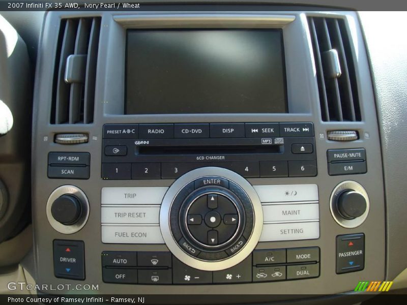Ivory Pearl / Wheat 2007 Infiniti FX 35 AWD
