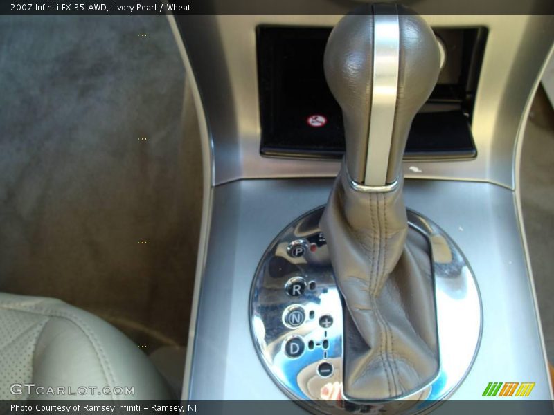 Ivory Pearl / Wheat 2007 Infiniti FX 35 AWD