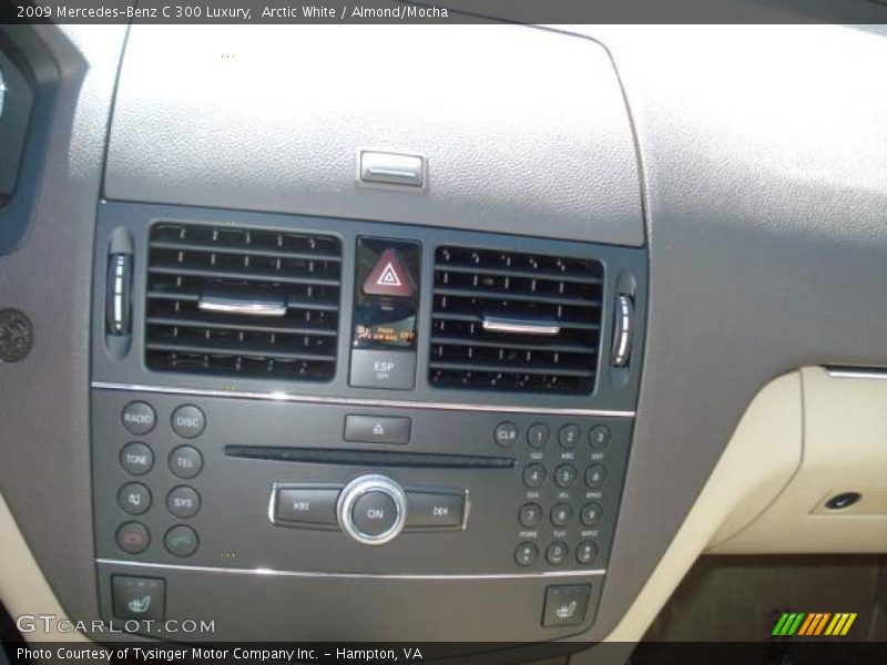 Arctic White / Almond/Mocha 2009 Mercedes-Benz C 300 Luxury