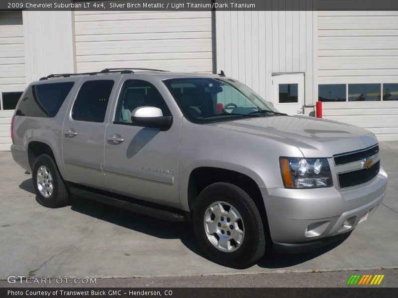 Silver Birch Metallic / Light Titanium/Dark Titanium 2009 Chevrolet Suburban LT 4x4