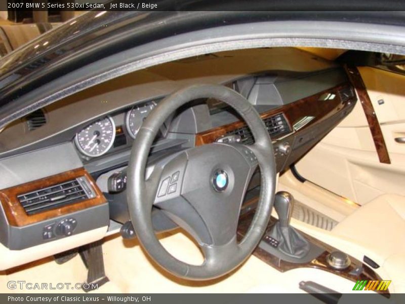 Jet Black / Beige 2007 BMW 5 Series 530xi Sedan