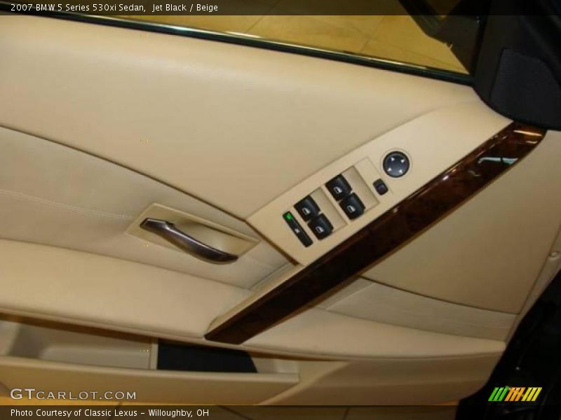 Jet Black / Beige 2007 BMW 5 Series 530xi Sedan