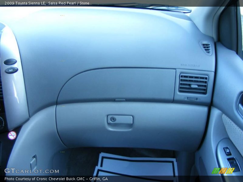 Salsa Red Pearl / Stone 2009 Toyota Sienna LE
