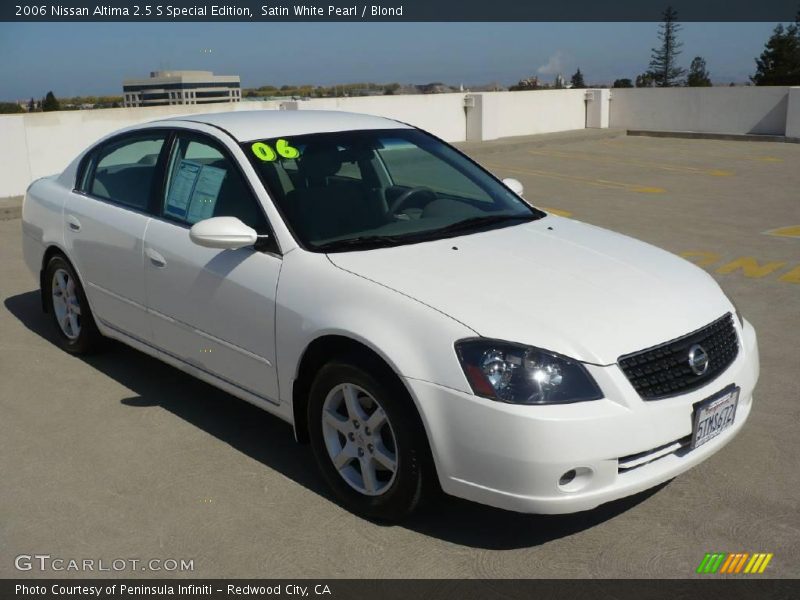 2006 Nissan altima pearl white #2