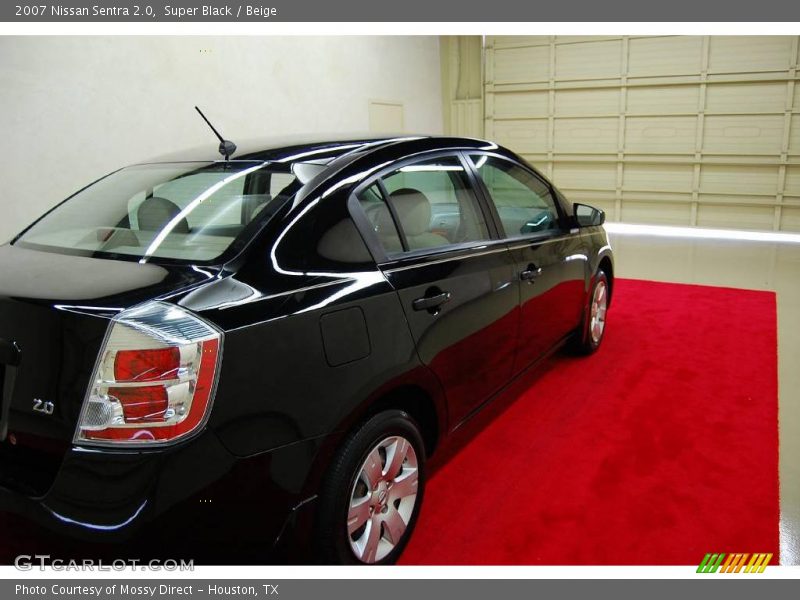 Super Black / Beige 2007 Nissan Sentra 2.0