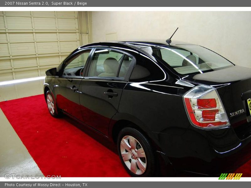 Super Black / Beige 2007 Nissan Sentra 2.0
