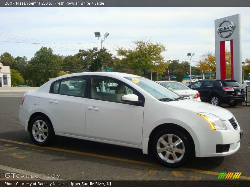Fresh Powder White / Beige 2007 Nissan Sentra 2.0 S