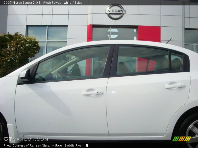 Fresh Powder White / Beige 2007 Nissan Sentra 2.0 S