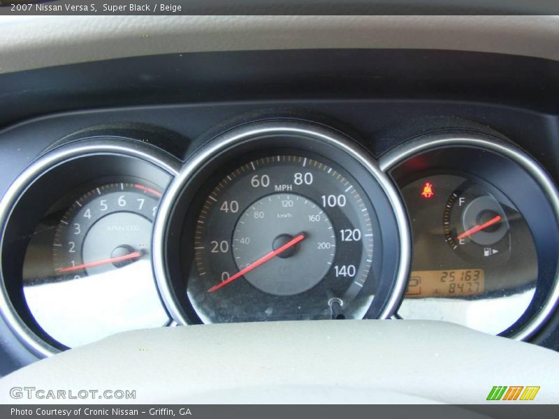 Super Black / Beige 2007 Nissan Versa S
