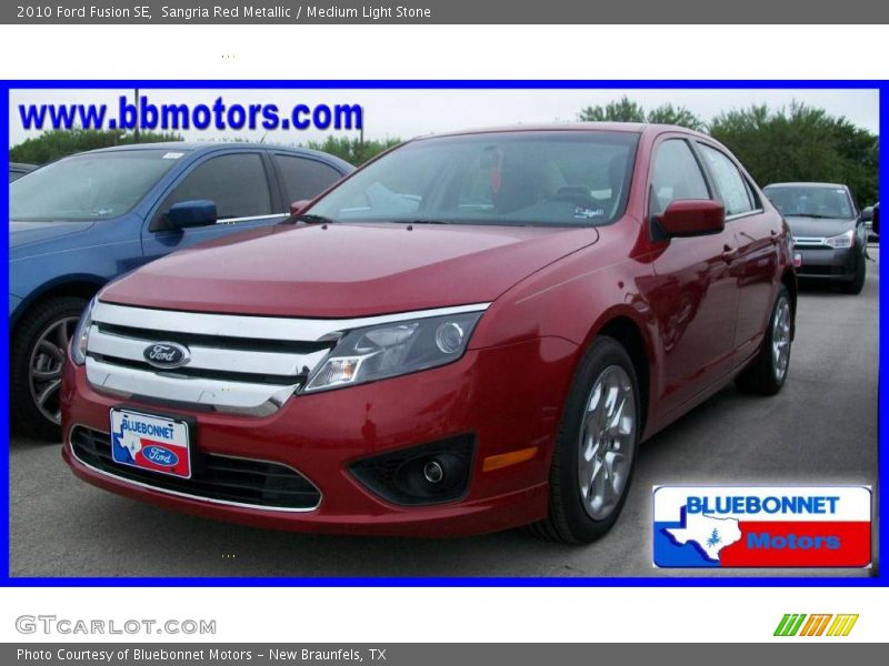 Sangria Red Metallic / Medium Light Stone 2010 Ford Fusion SE