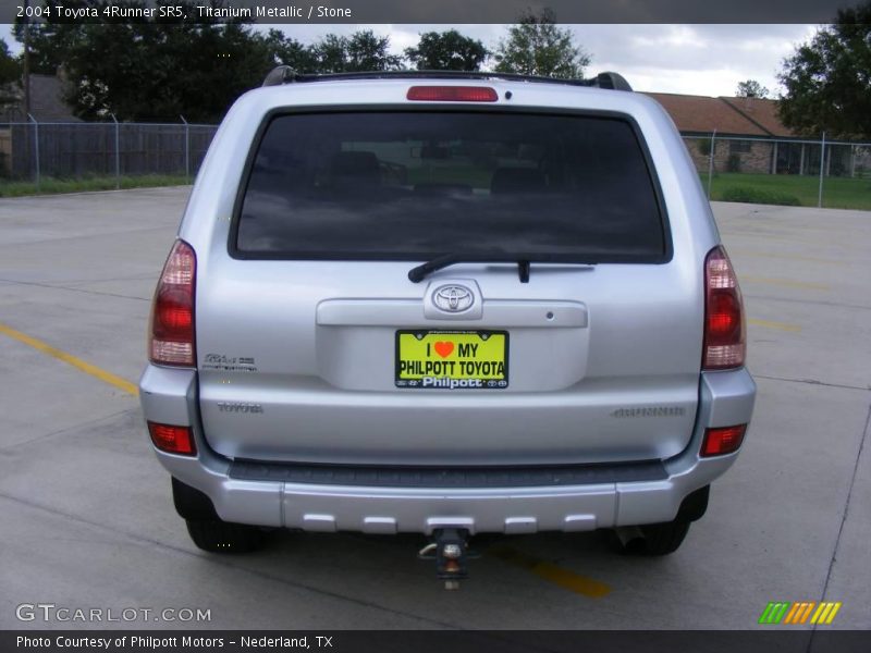 Titanium Metallic / Stone 2004 Toyota 4Runner SR5