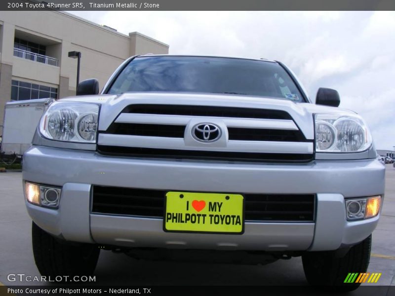 Titanium Metallic / Stone 2004 Toyota 4Runner SR5