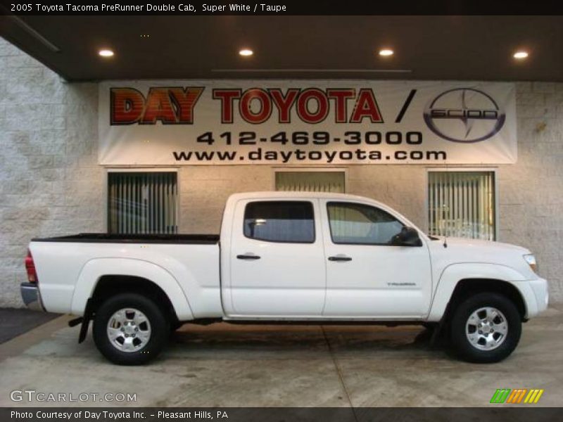 Super White / Taupe 2005 Toyota Tacoma PreRunner Double Cab