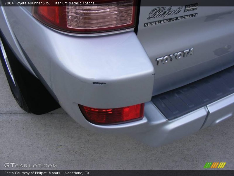 Titanium Metallic / Stone 2004 Toyota 4Runner SR5