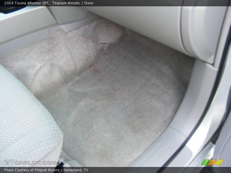 Titanium Metallic / Stone 2004 Toyota 4Runner SR5