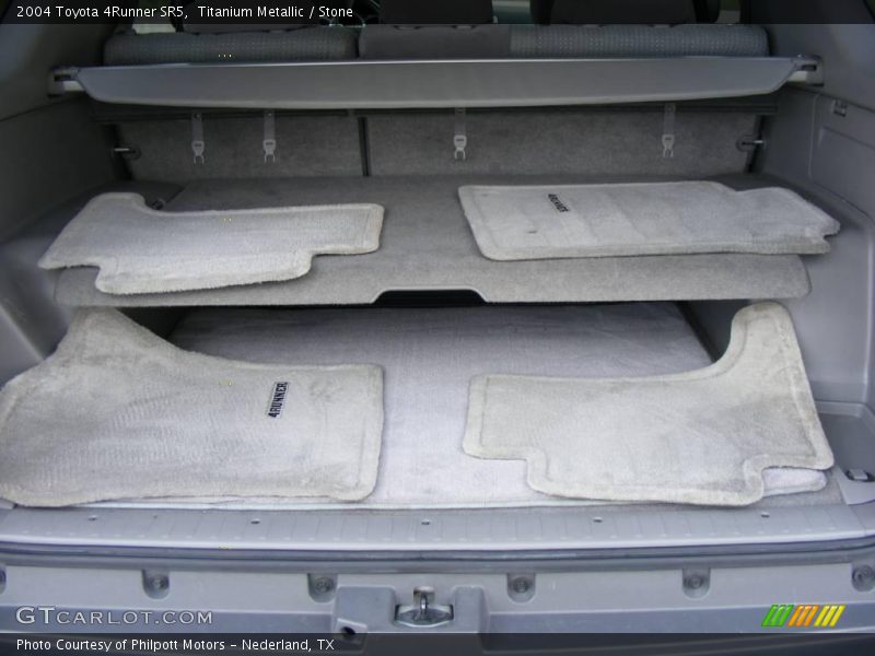 Titanium Metallic / Stone 2004 Toyota 4Runner SR5
